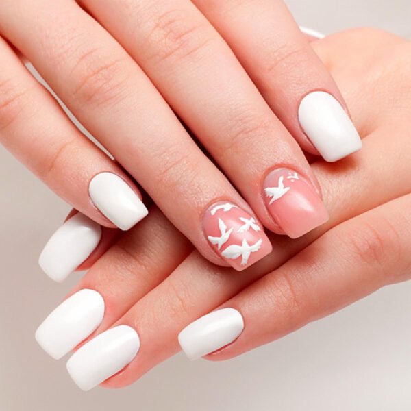 Esmalte de Uñas Fantastic Tono Bco Arm Deco VOGUE - Image 3