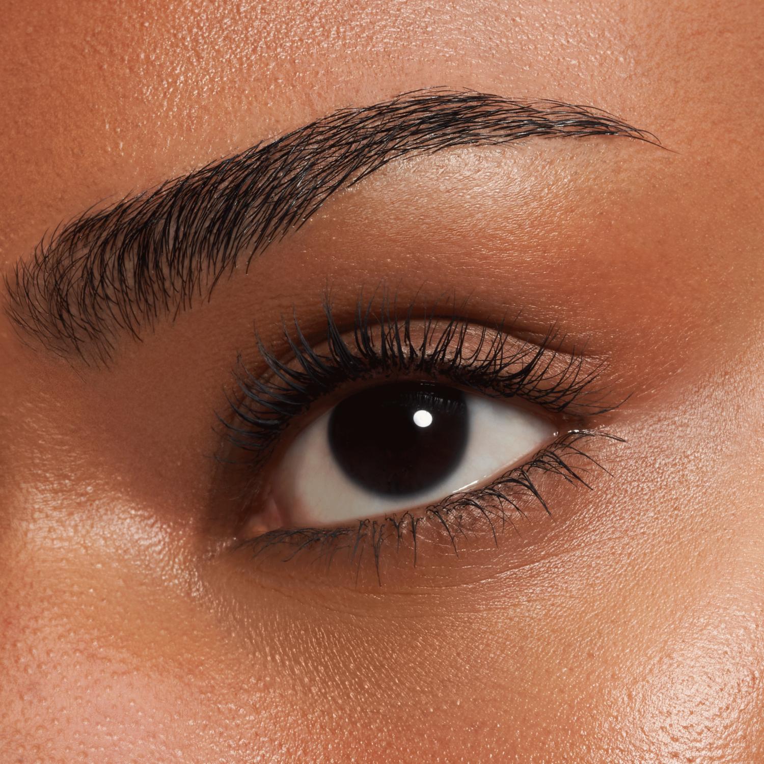 Mascara De Pestañas Máximum Definition Waterproof ESSENCE 12 Ml - Image 3