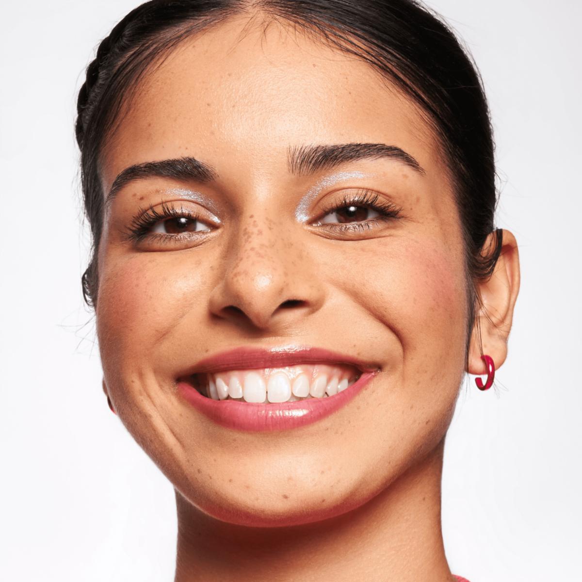 Brillo Labial Voluminizador What The Fake Extreme ESSENCE 4.2 Ml - Image 5