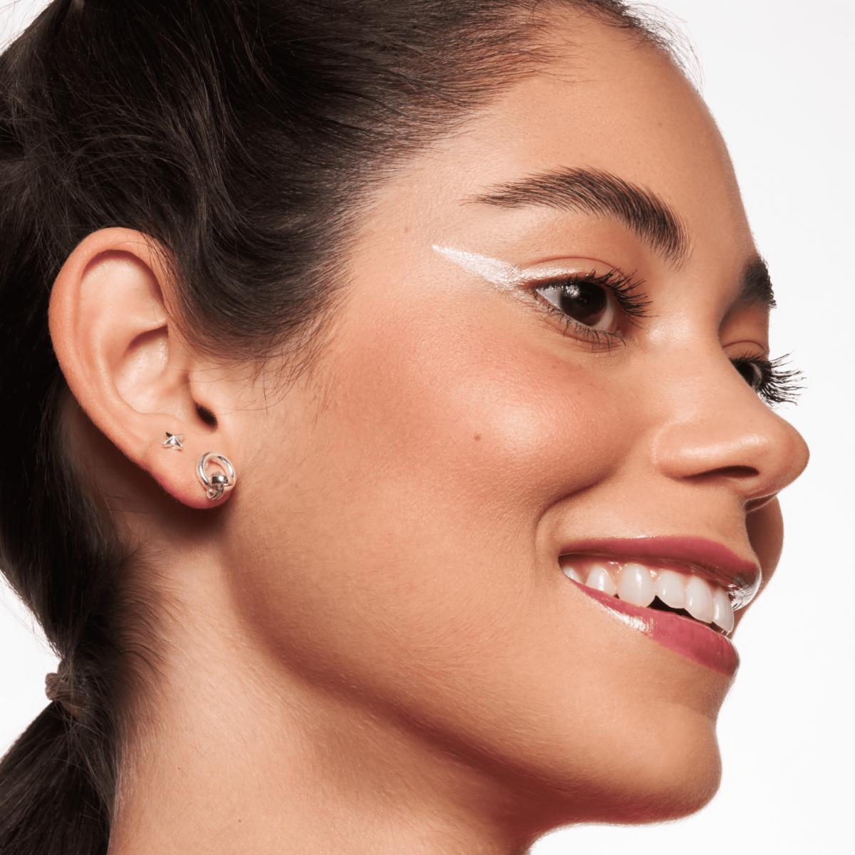 Brillo Labial Voluminizador What The Fake Extreme ESSENCE 4.2 Ml - Image 6