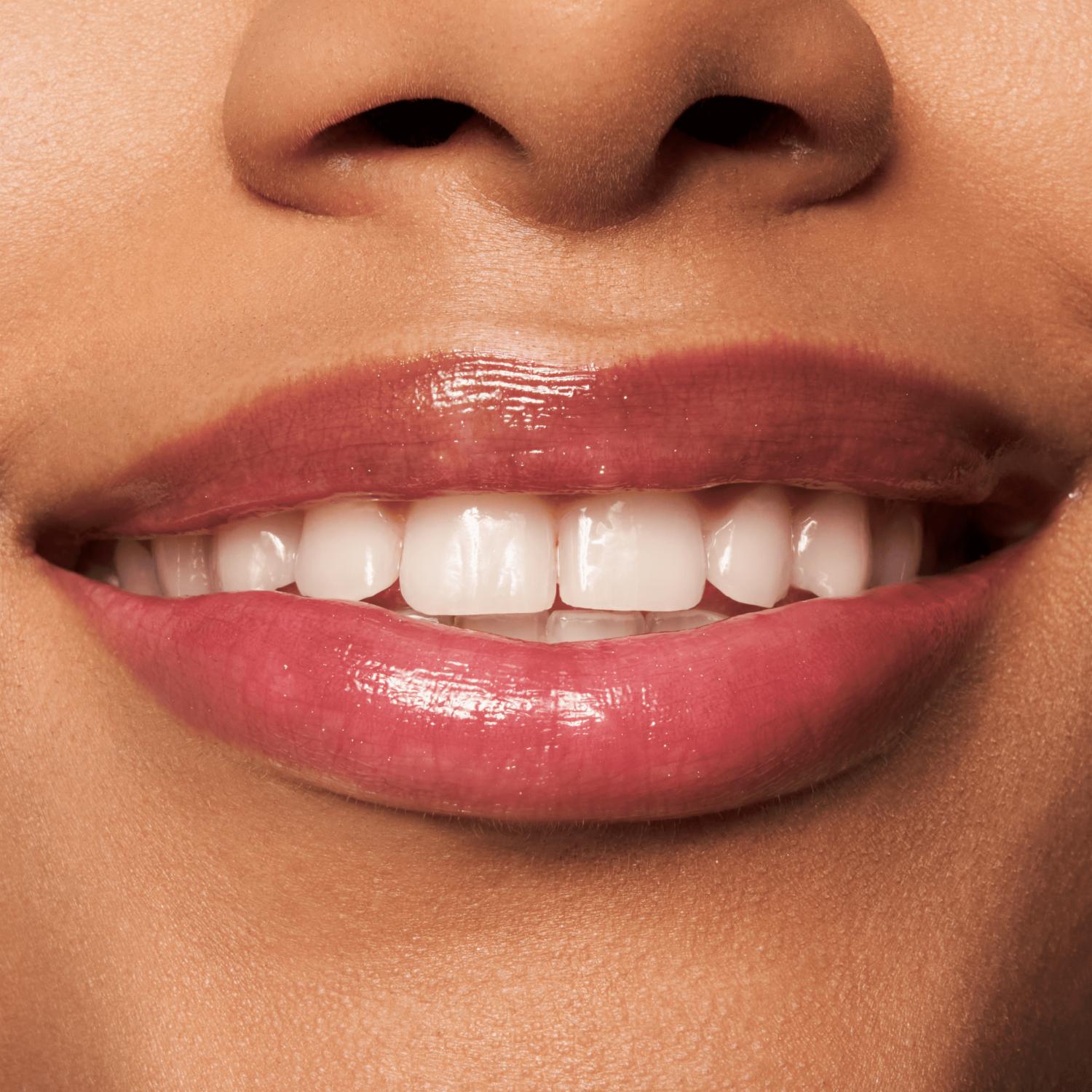 Brillo Labial Voluminizador What The Fake Extreme ESSENCE 4.2 Ml - Image 9