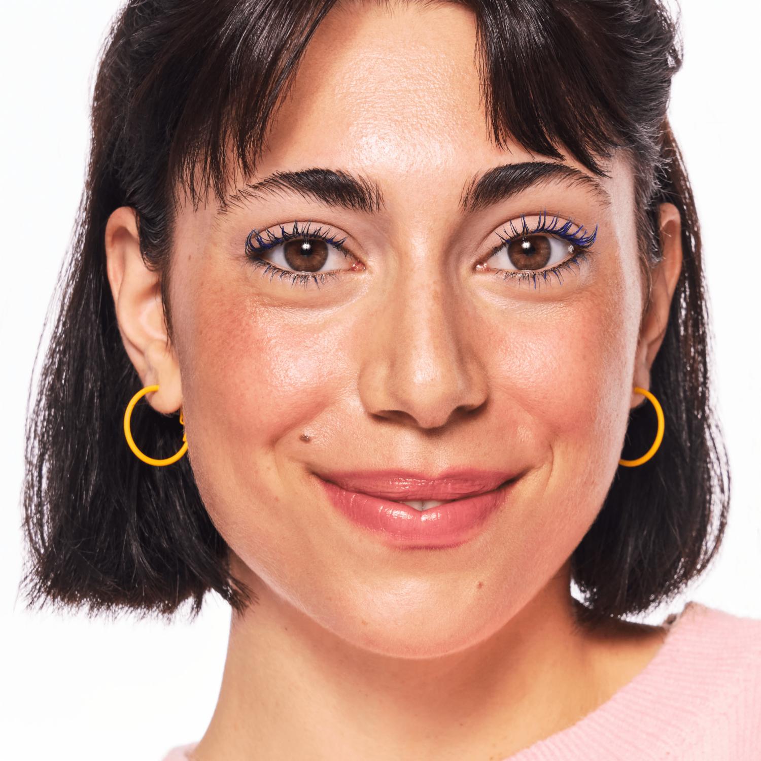 Máscara De Pestañas I Love Extreme Crazy Volume Azul. ESSENCE 12 Ml - Image 2