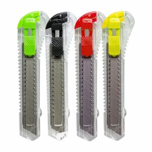 Estilete Plástico Colores Surtidos SE Unidad