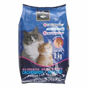 Alimento Para Gatos Cachorros Y Adultos Todas Las Razas Sabor A Pollo EL ARTESANAL 2 Kg