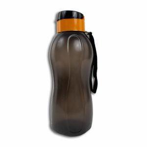 Tomatodo Squeeze Negro Con Cordón PLASTIC HOUSE 1.5 Litros