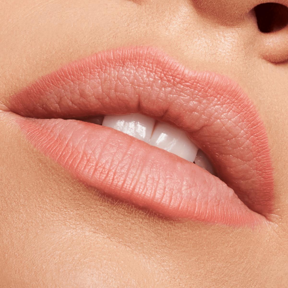 Lápiz Labial 8H Matte Comfort ESSENCE 0.3 G - Image 11